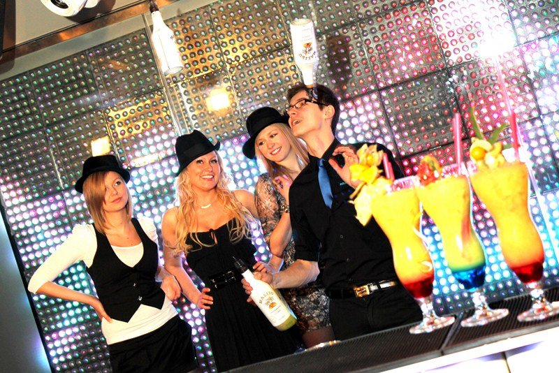 Bar & Event