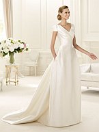 Suknie ślubne 2013 - hiszpańskiej marki Pronovias